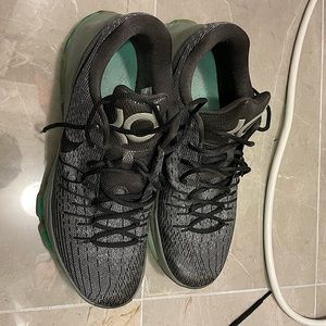Nike KD8 Men’s Basketball Shoes